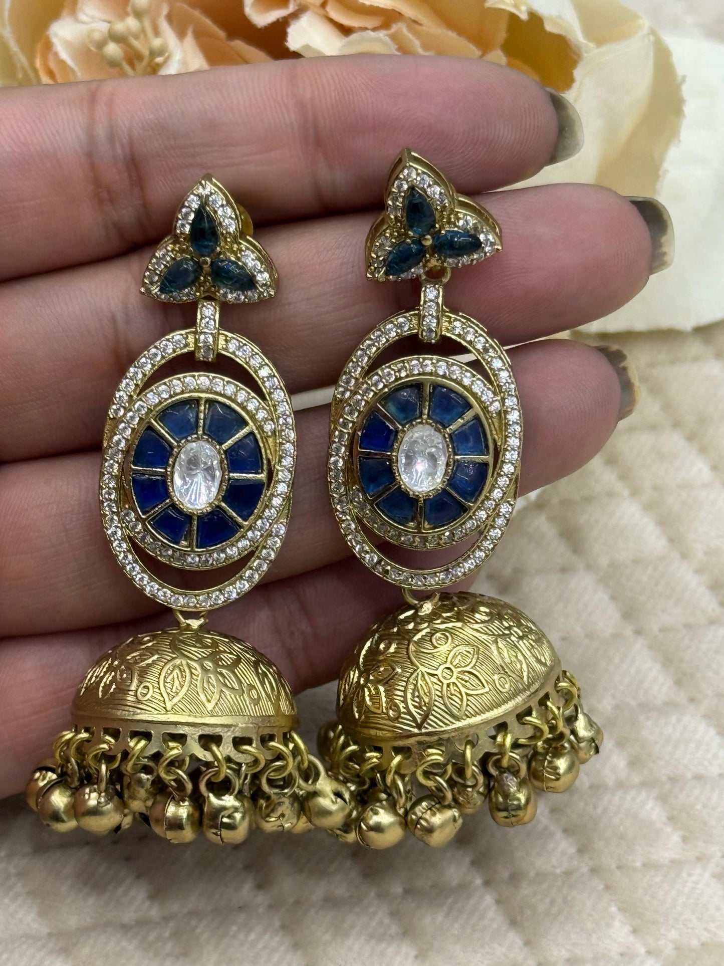 Golden Tone   Kundan Jhumka  Earrings in Blue for women