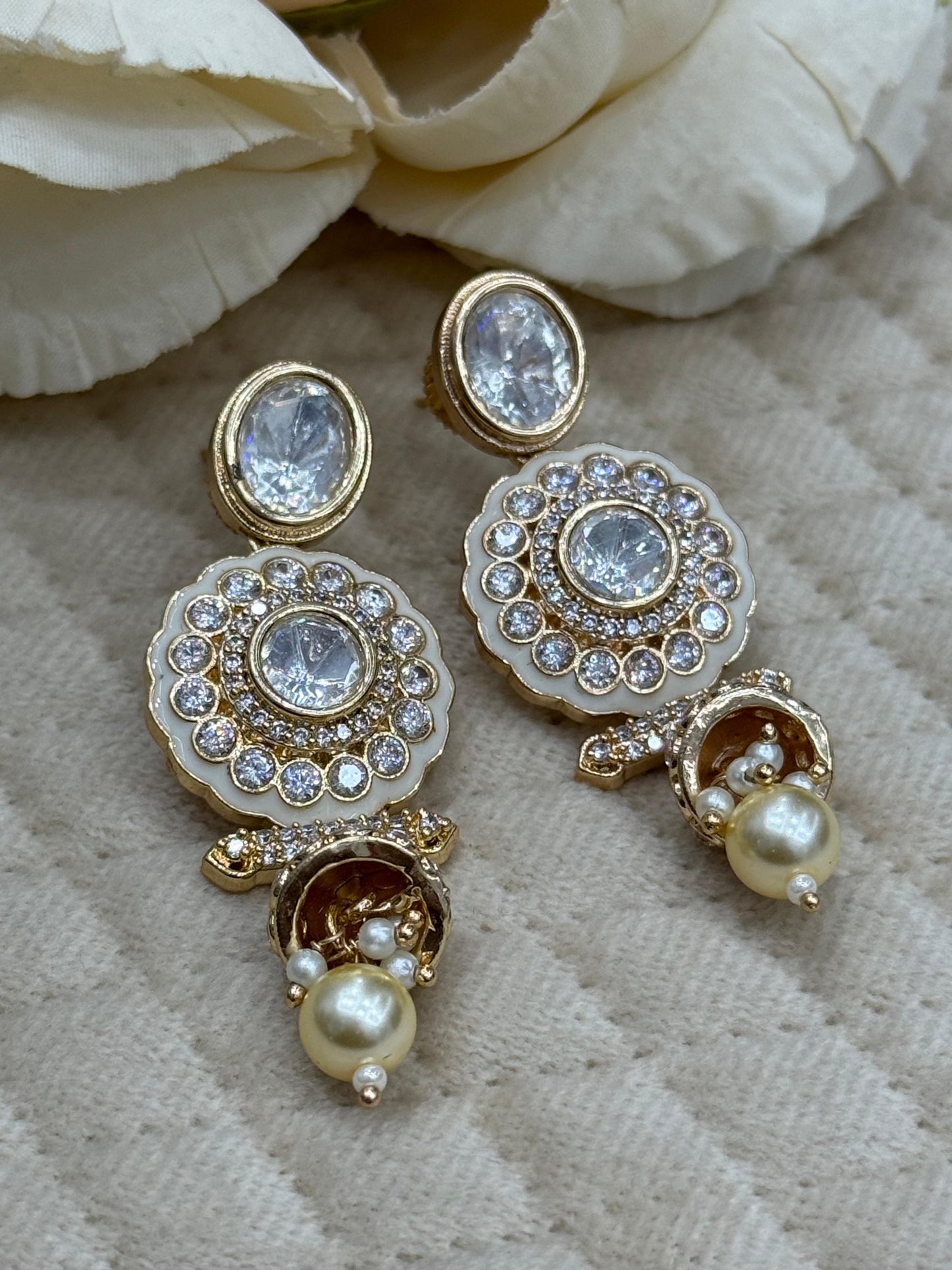 Meenakakri With Stones With Hnaging Mossanites Earrings In White For Women