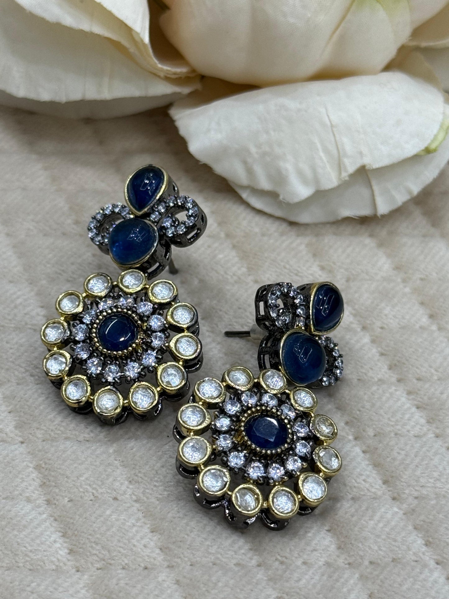 Black Polish With Kemp Stones In Blue For Women