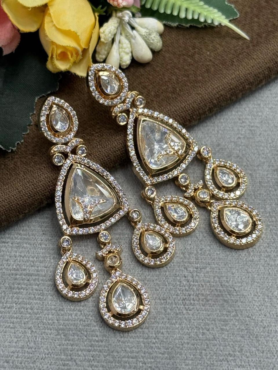 Mossanite Hanging Earrings in White for woman