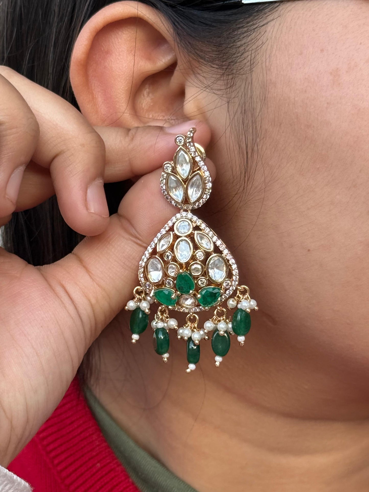 Cute Earring with Mosanite in green for woman