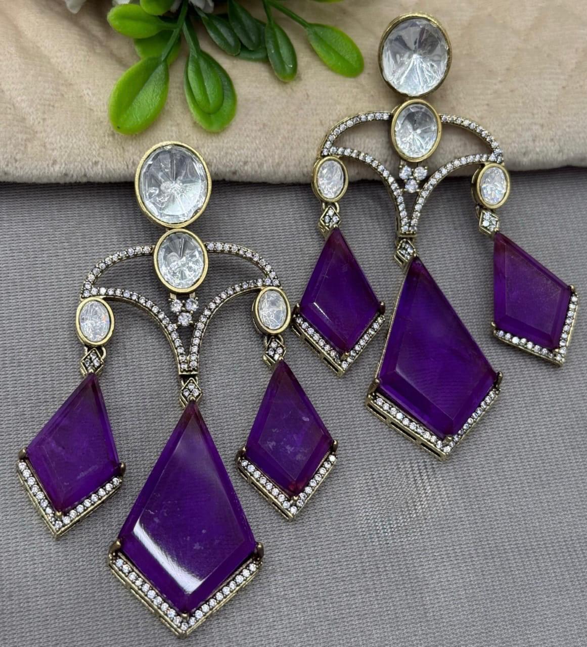 Long Earrings with Doublets In Mossanite in Purple  for woman