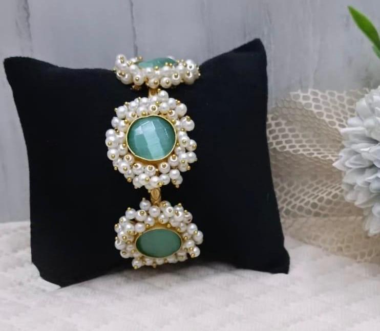Round Hand Cuff With Pearls in Blue for women