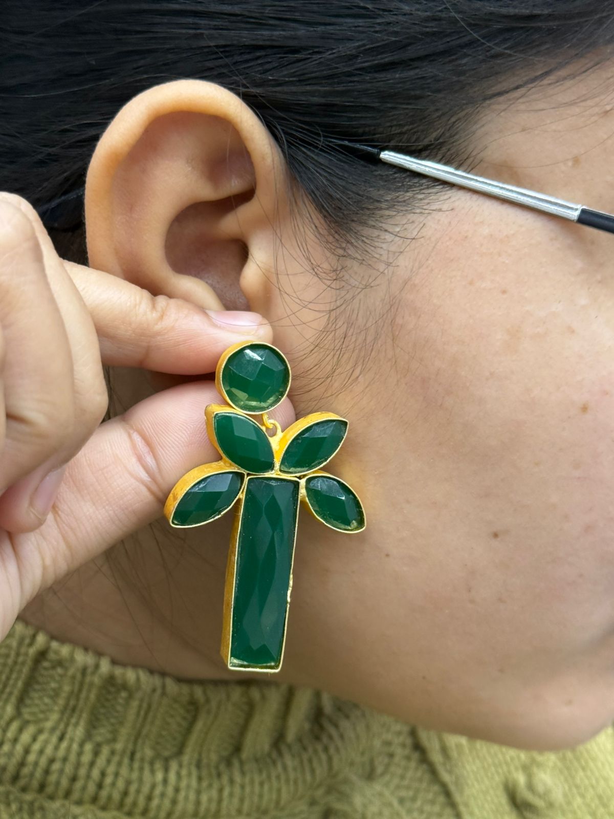 handmade gemstone gold plated green earring for woman