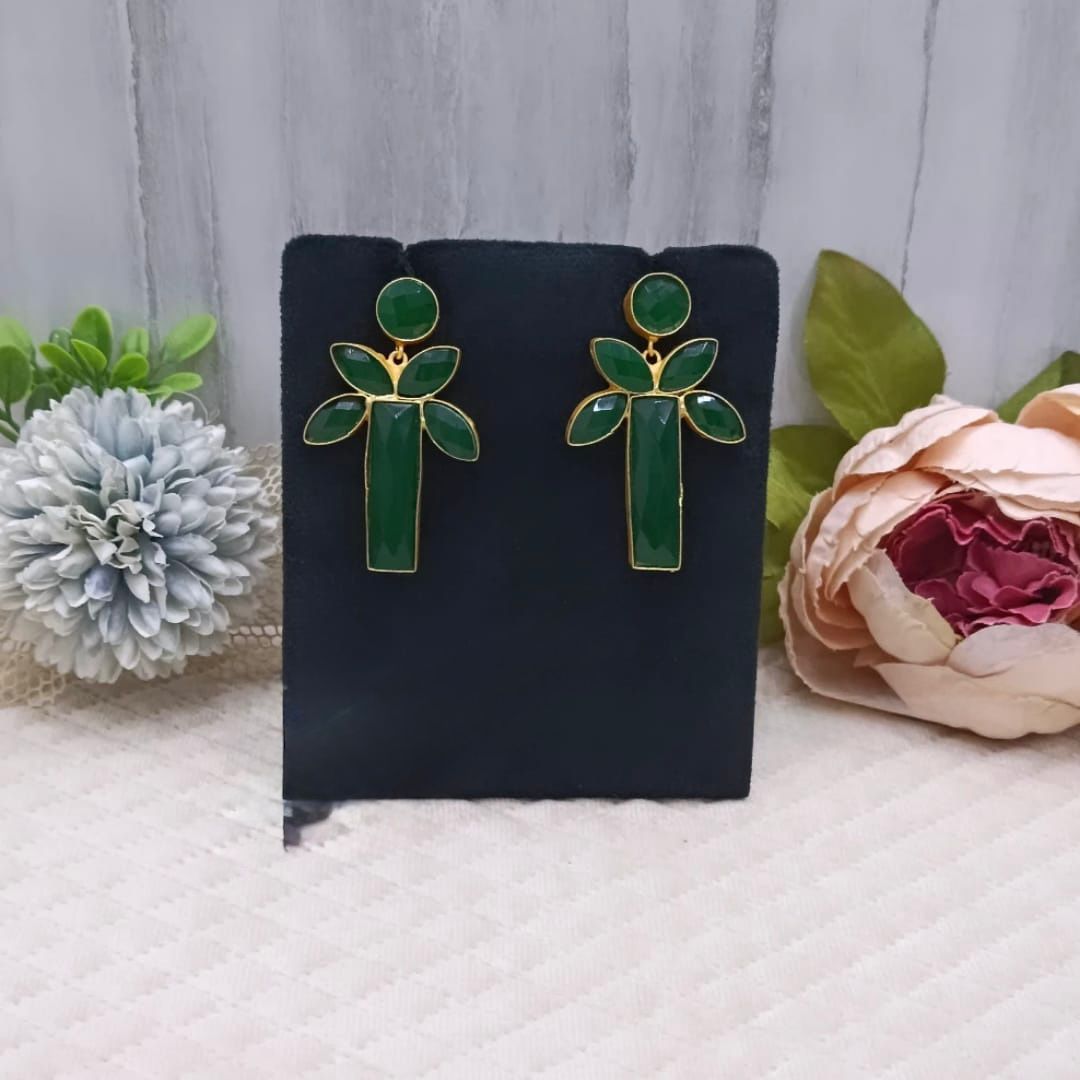 handmade gemstone gold plated green earring for woman