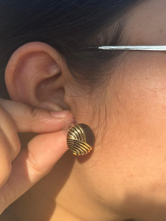 Vintage Round Cute Studs for woman