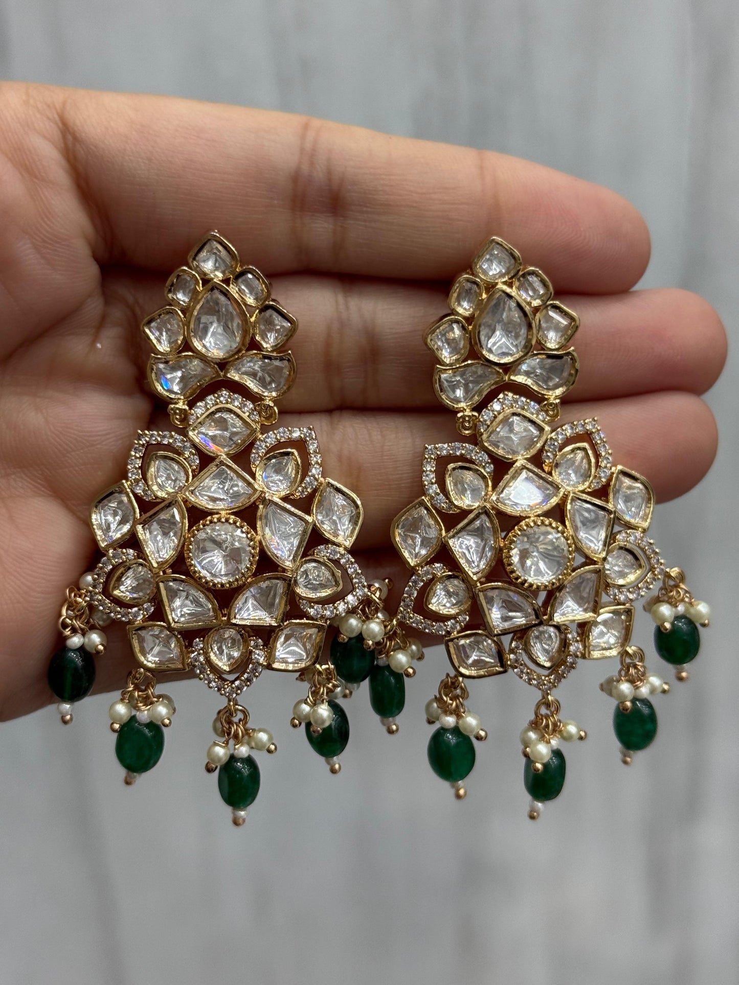 Sunheri Kundan With Emerald Beading Earring in green for woman