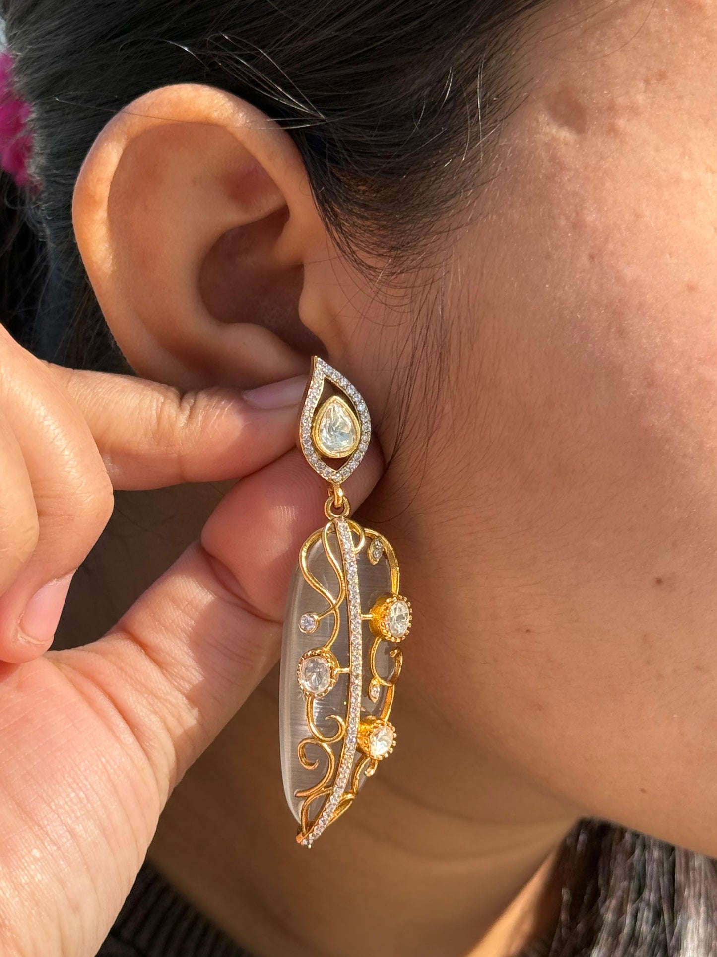 Carving With Mossanite Earring for woman