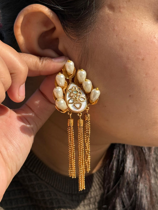 MOP With Strings Earring for woman