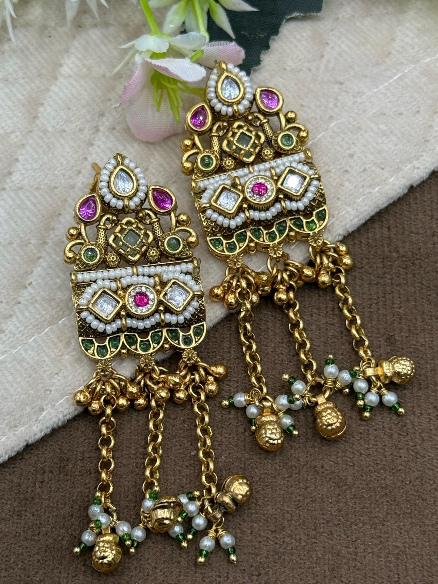 Hanging Heritage With kundan Earring for woman