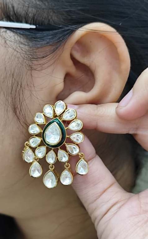 Centre Enamel With Mossanite Stud for woman