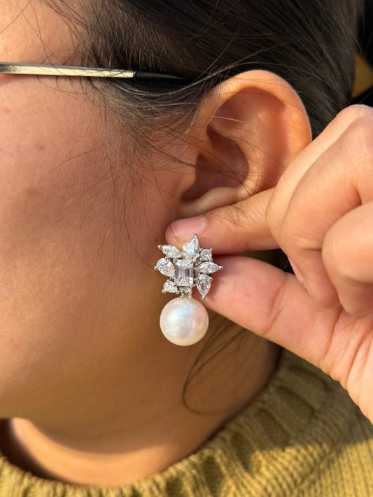 Pearl With Solitaire Earring for woman