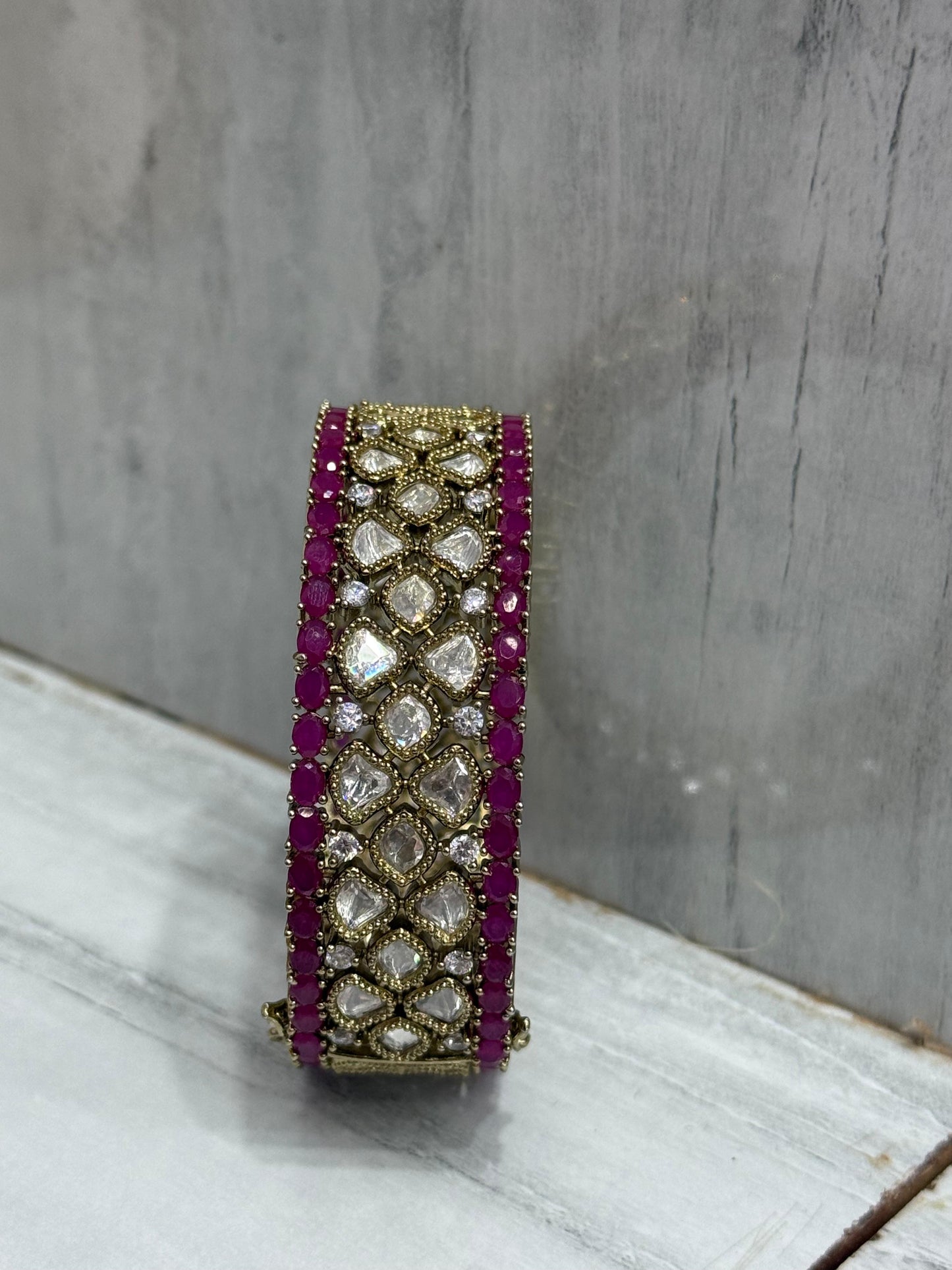 Mossanite With Side Doublet  for woman