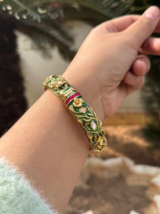 Meenakari With Kundan Kada for woman