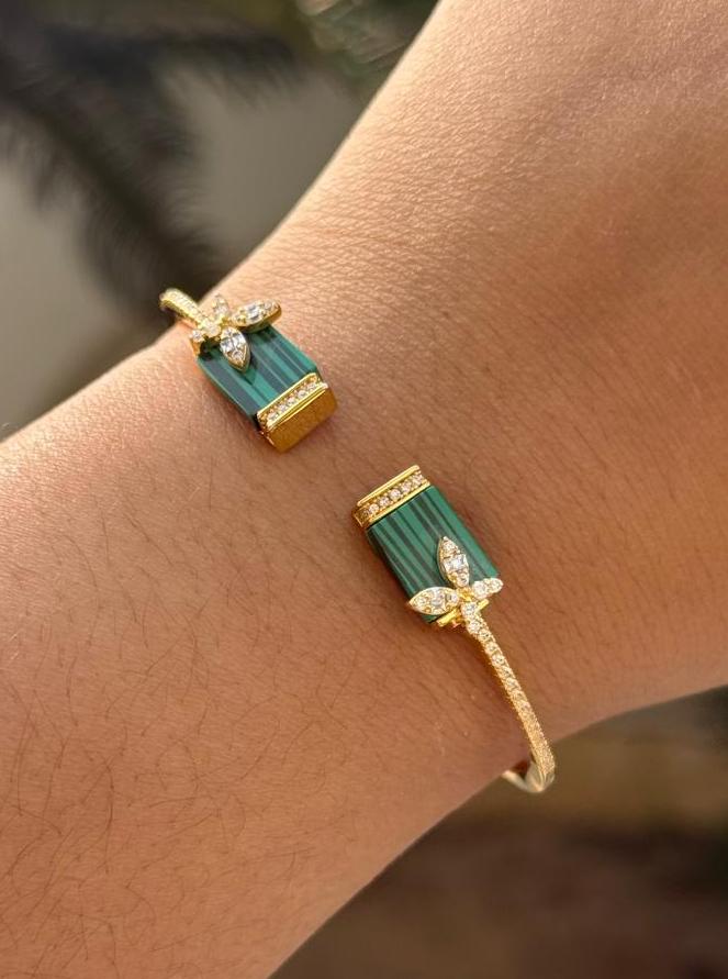 Sleek With Gold Finsh Bracelet for woman