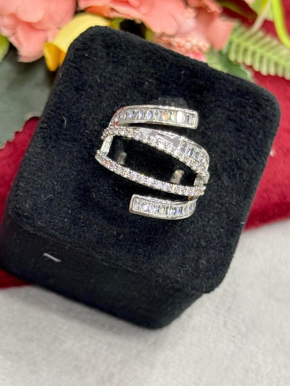 Bugget Setting Earring for woman