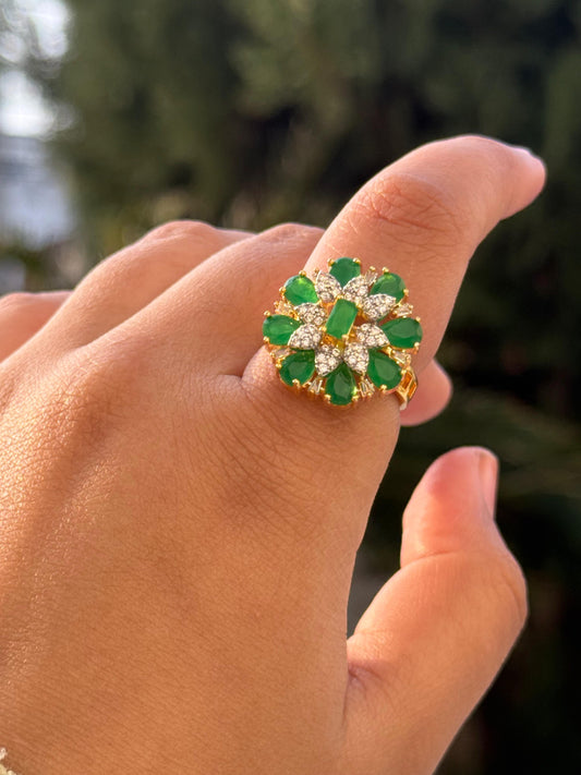 Pota Stones With Zircon Ring in green for woman