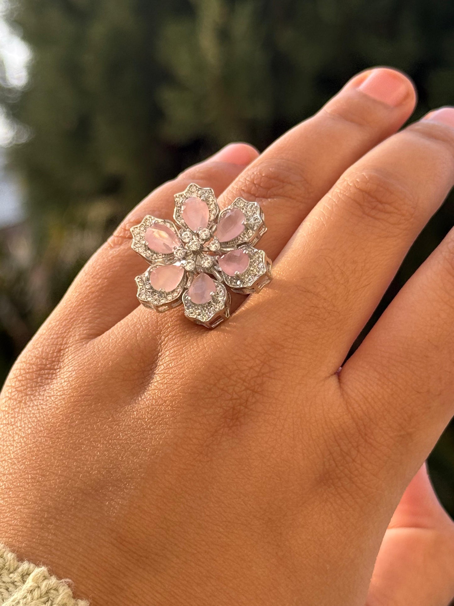 Twinkling Chunky Zircon Ring for woman