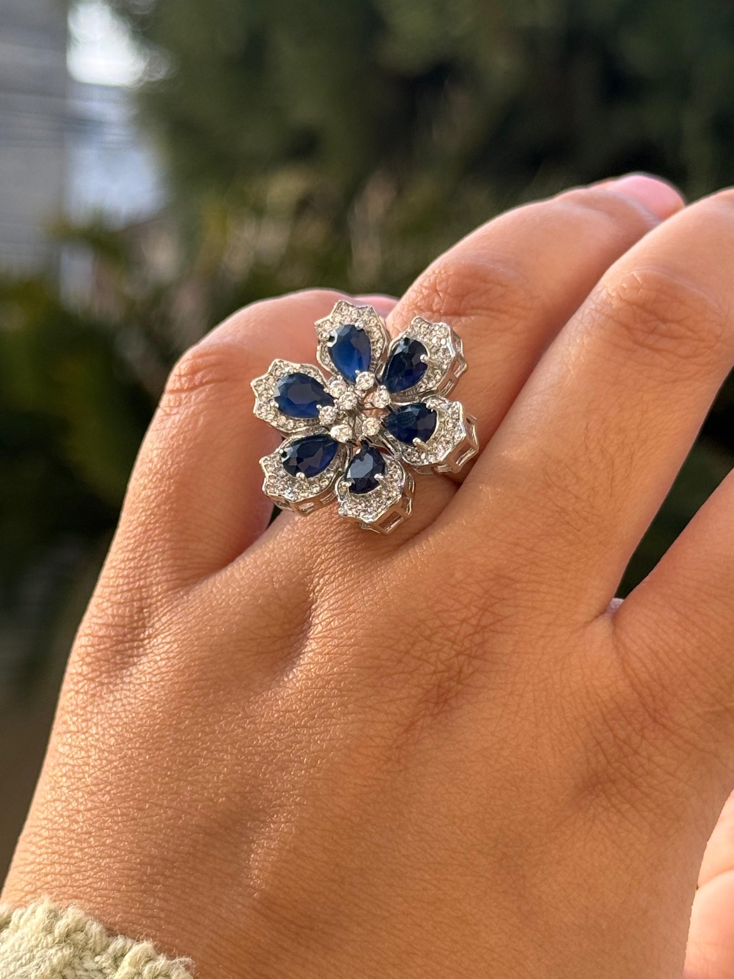 Twinkling Chunky Zircon Ring for woman