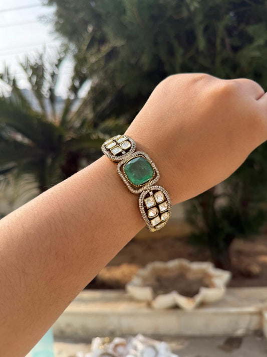 Mossanite with Doublet Stone Bracelet in mint for woman