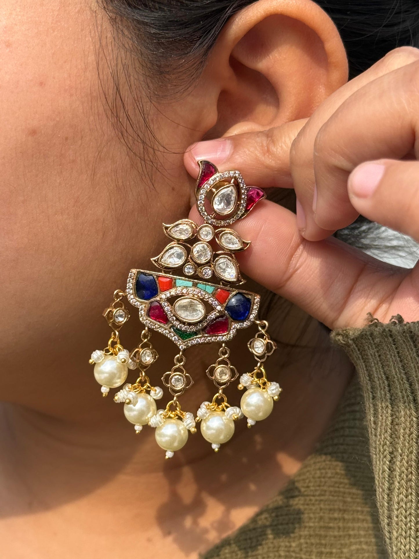 Takkar Kundan With Mossanites Earring for woman