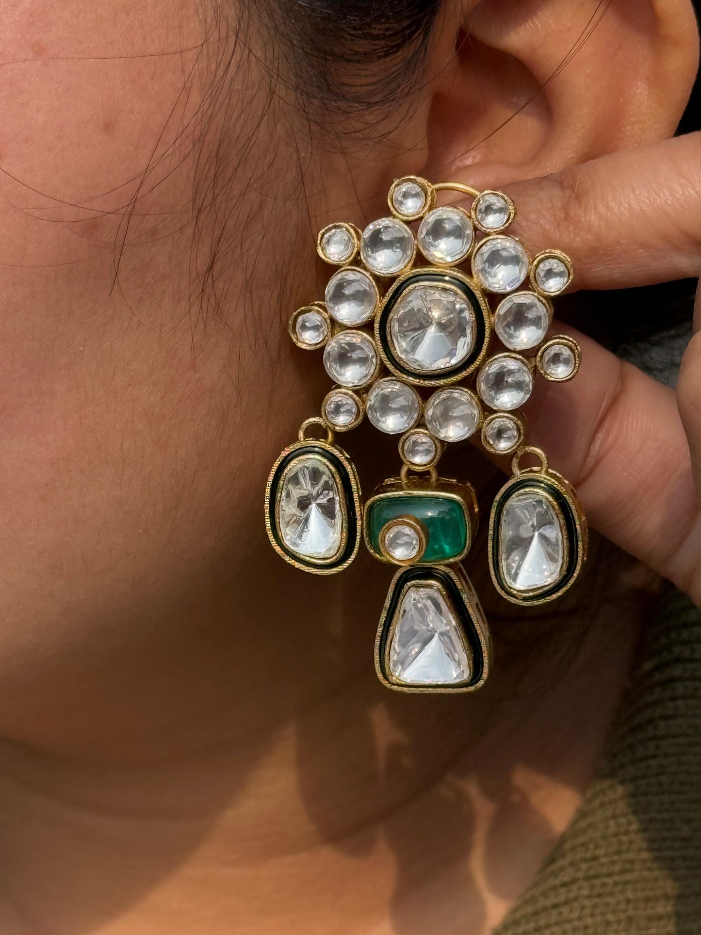 Floral Mosanite Earring in gold