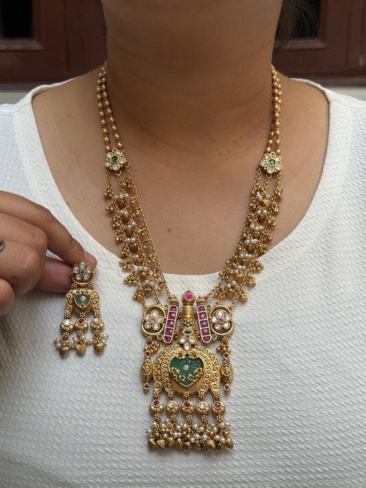 Gold Plated Heritage Pendent set