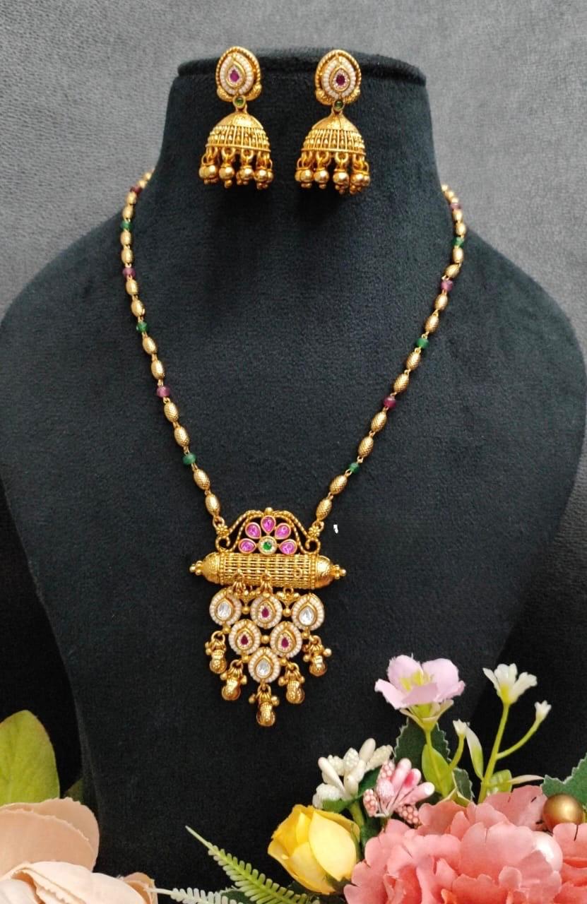 Multicolored Gold Plated Heritage Pendnet set