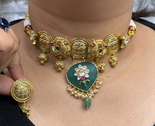 Amarpali Inspired Natural Stone Kundan Choker