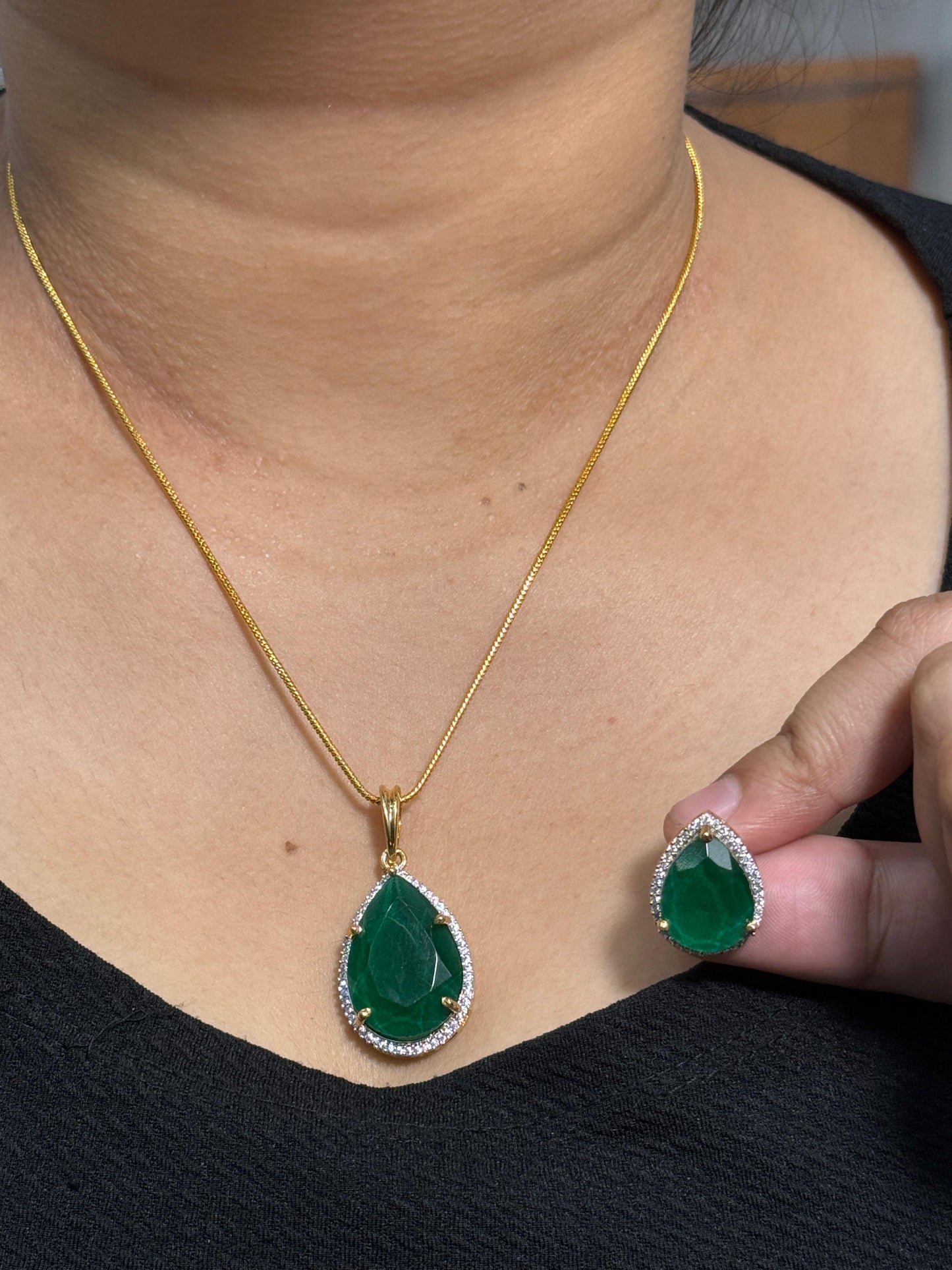 Green Doublet Gold Cz Pendent Set