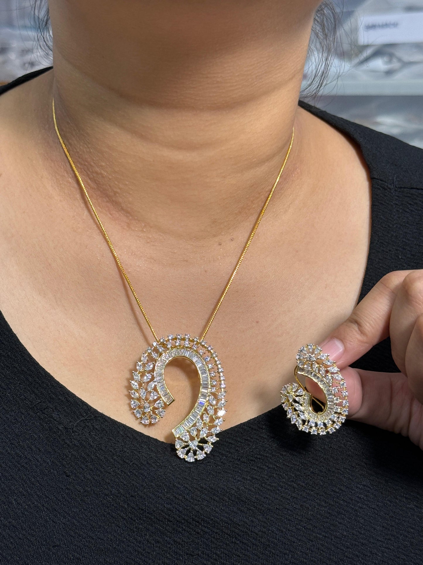 Cz Gold Pendent Set