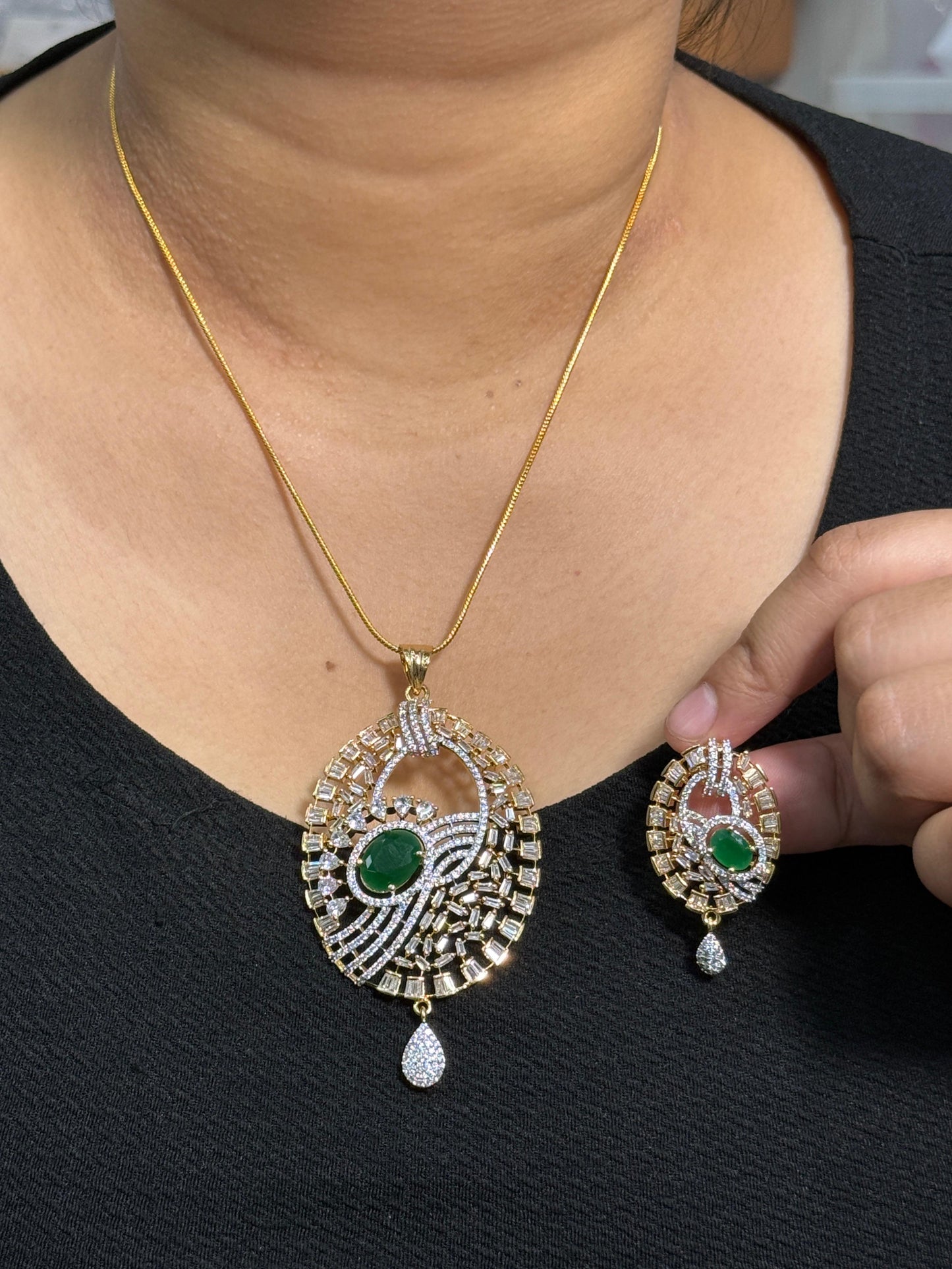 Green Cz Gold Pendent Set