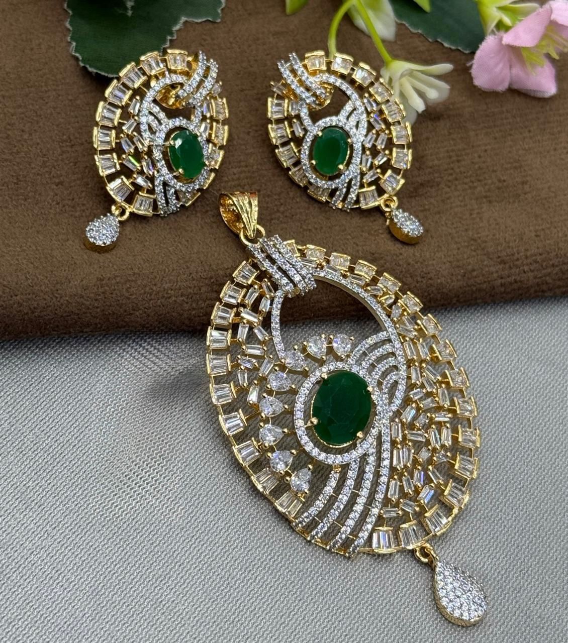 Green Cz Gold Pendent Set