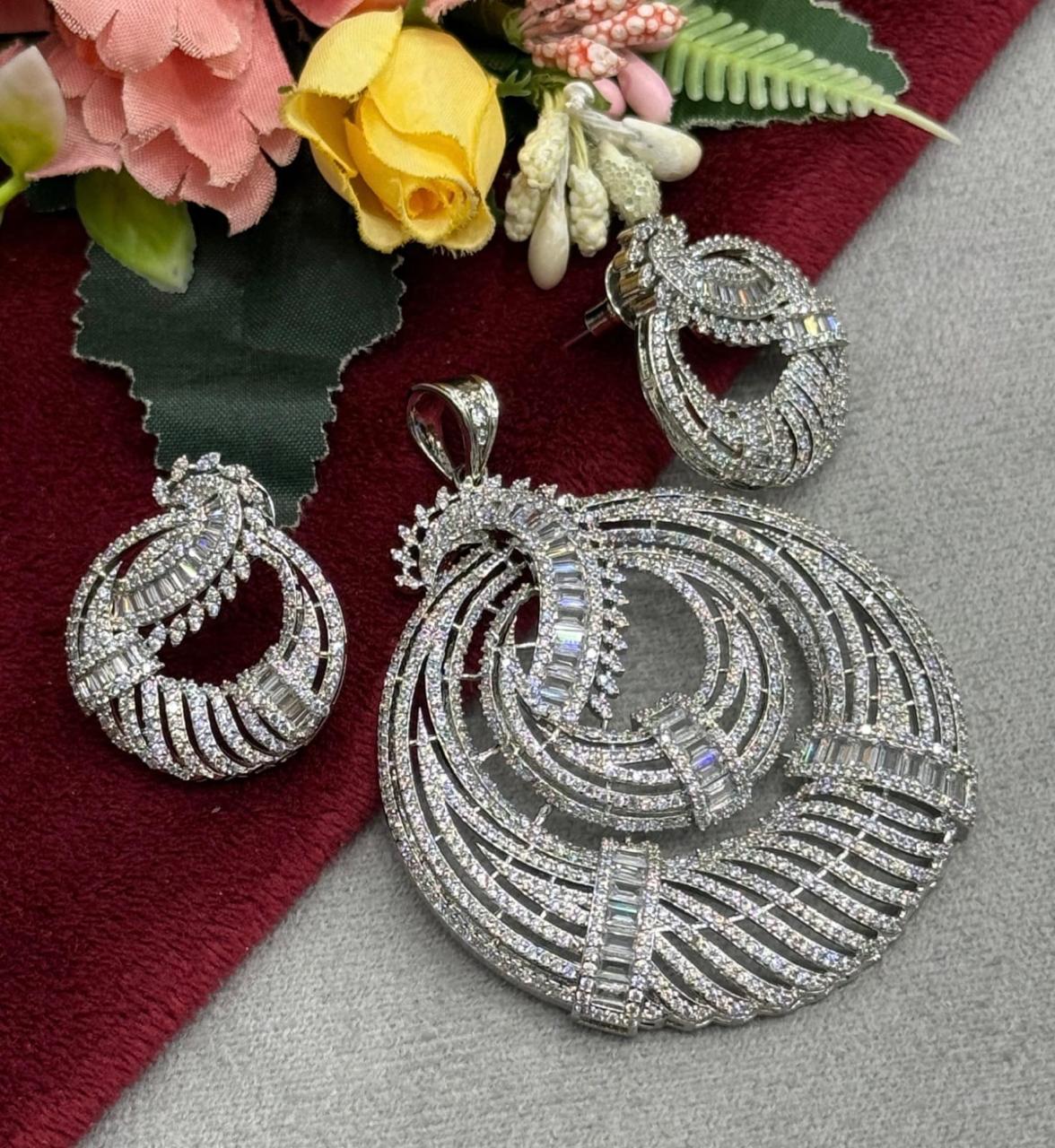 Round CZ Pendent Set