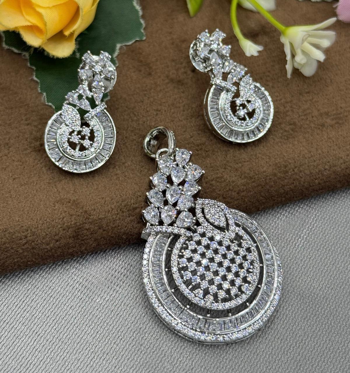Leafy CZ Pendant Set