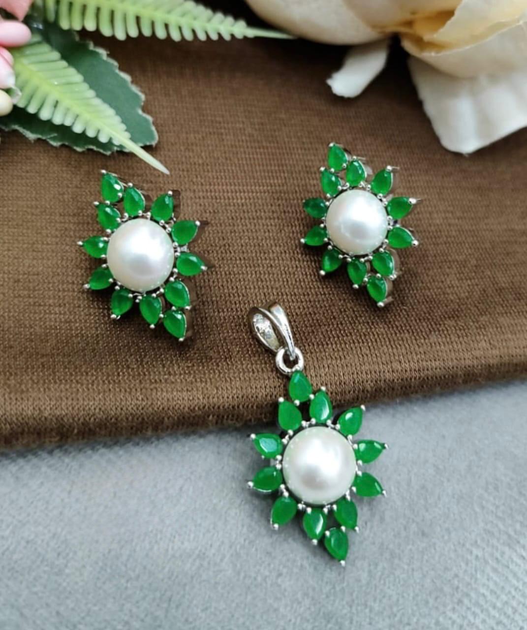 Green Pendant for women