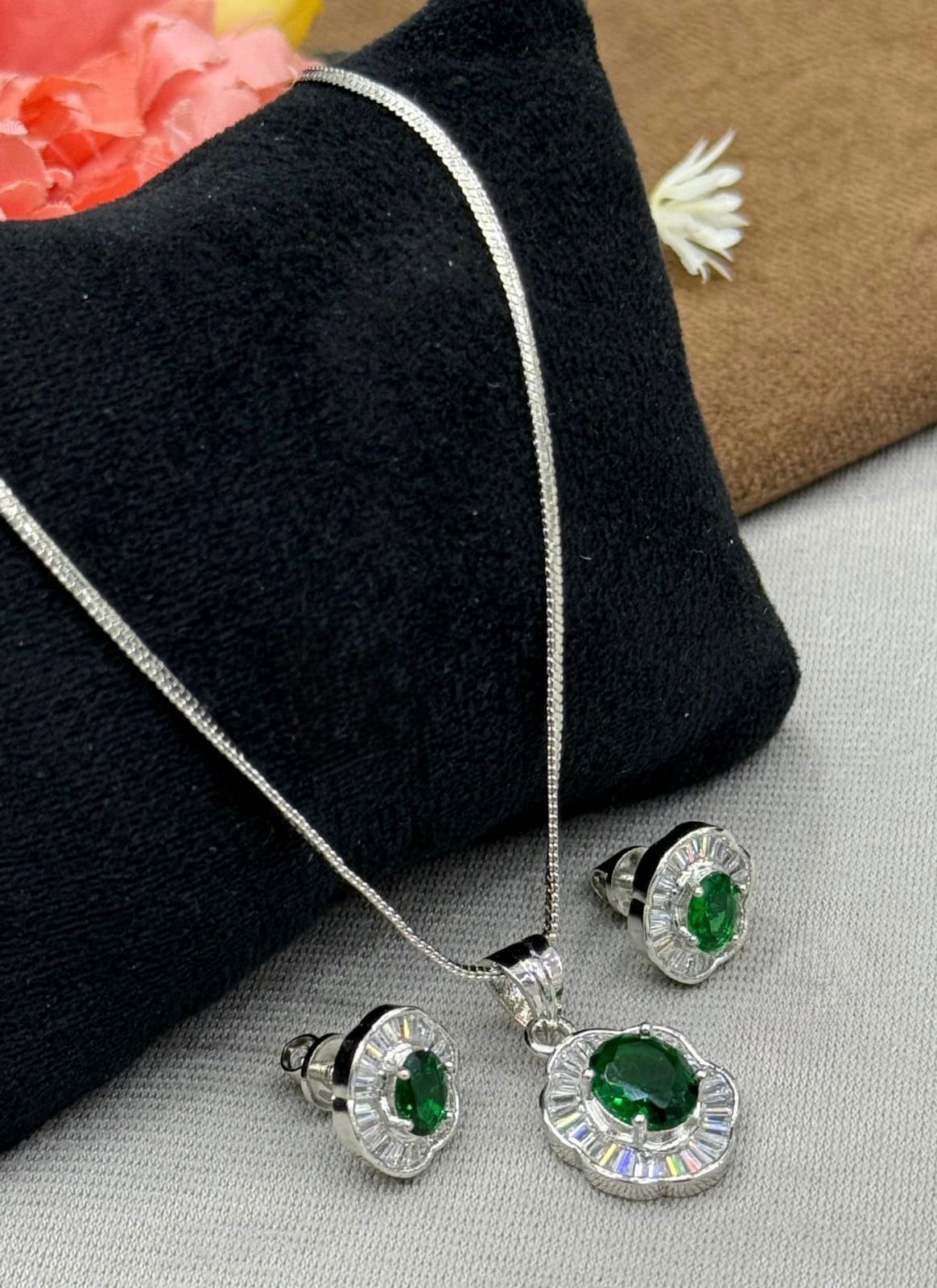 Swaroski Inspired Pendant Set