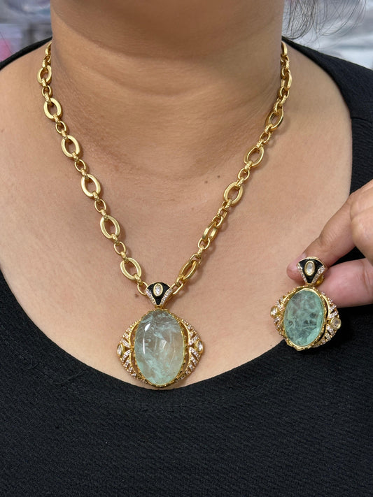 Fusion Mint Doublet Pendent set