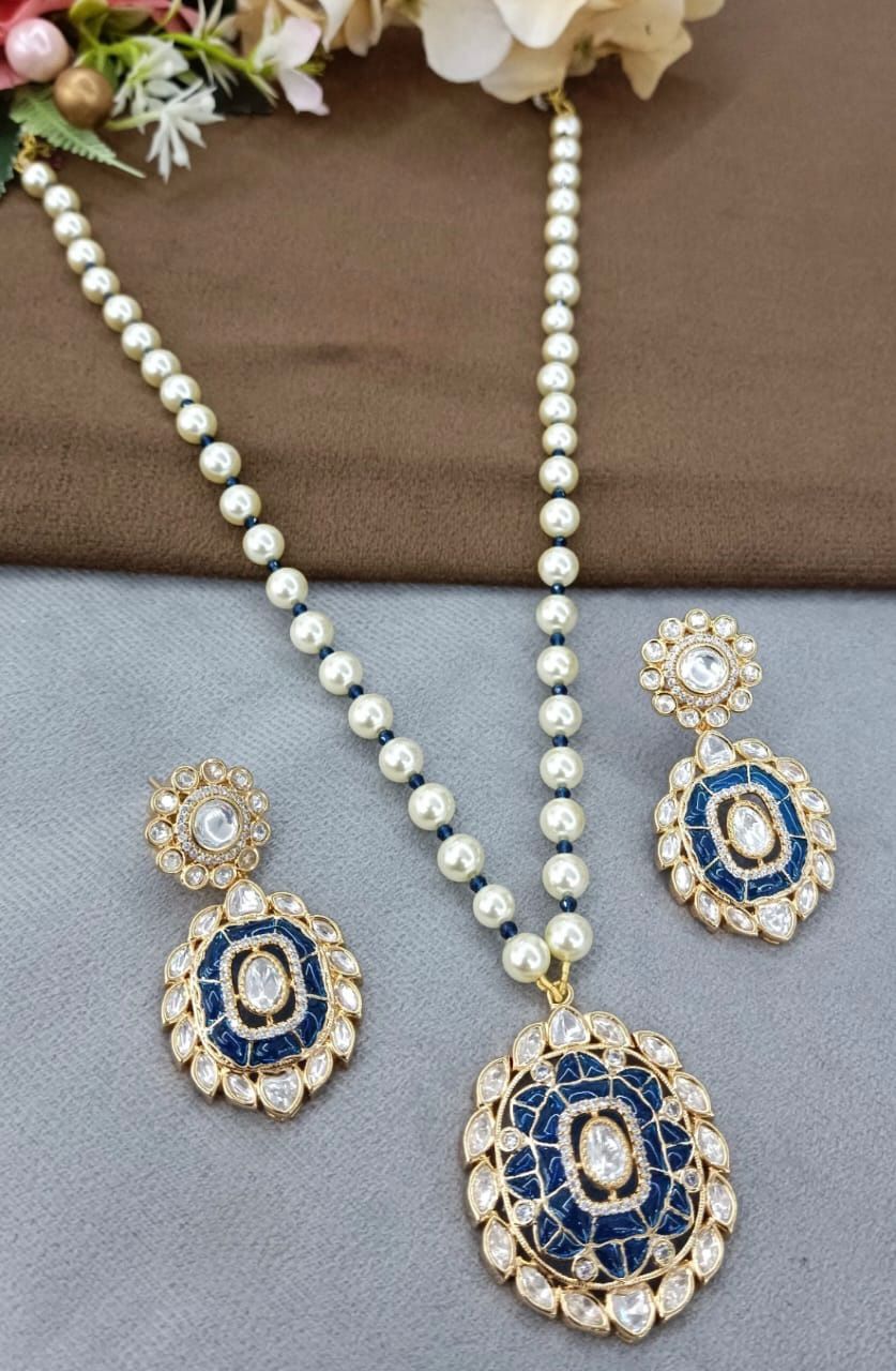 Blue Meenakari Pendan Set