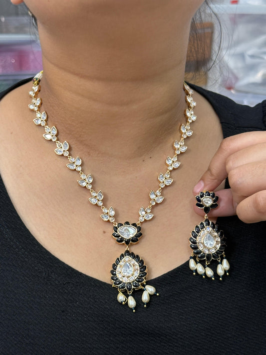 Ayana Gold Blue  Pendant Set