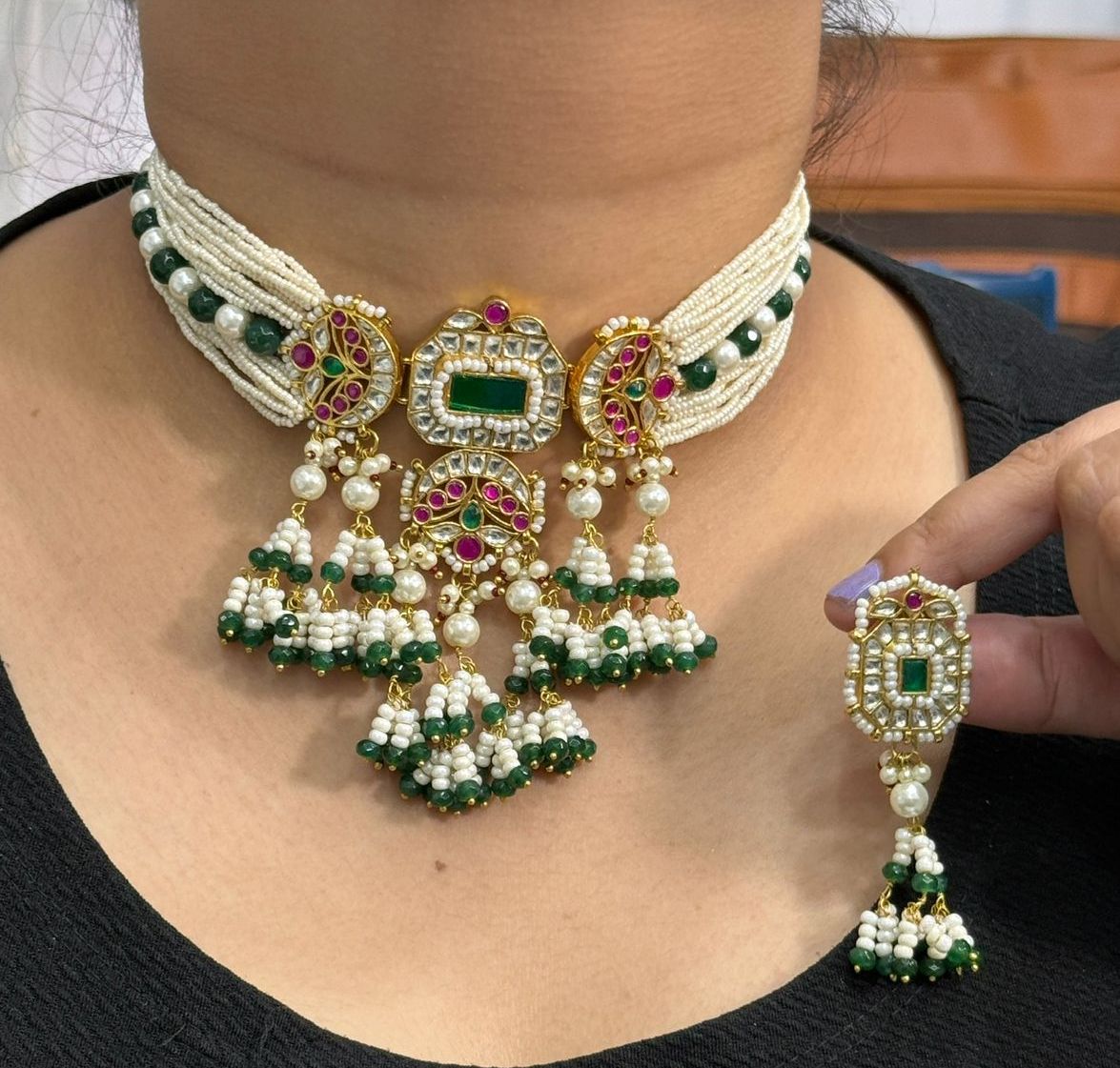 Multi Stone And Beading Choker With Paachi Kundan