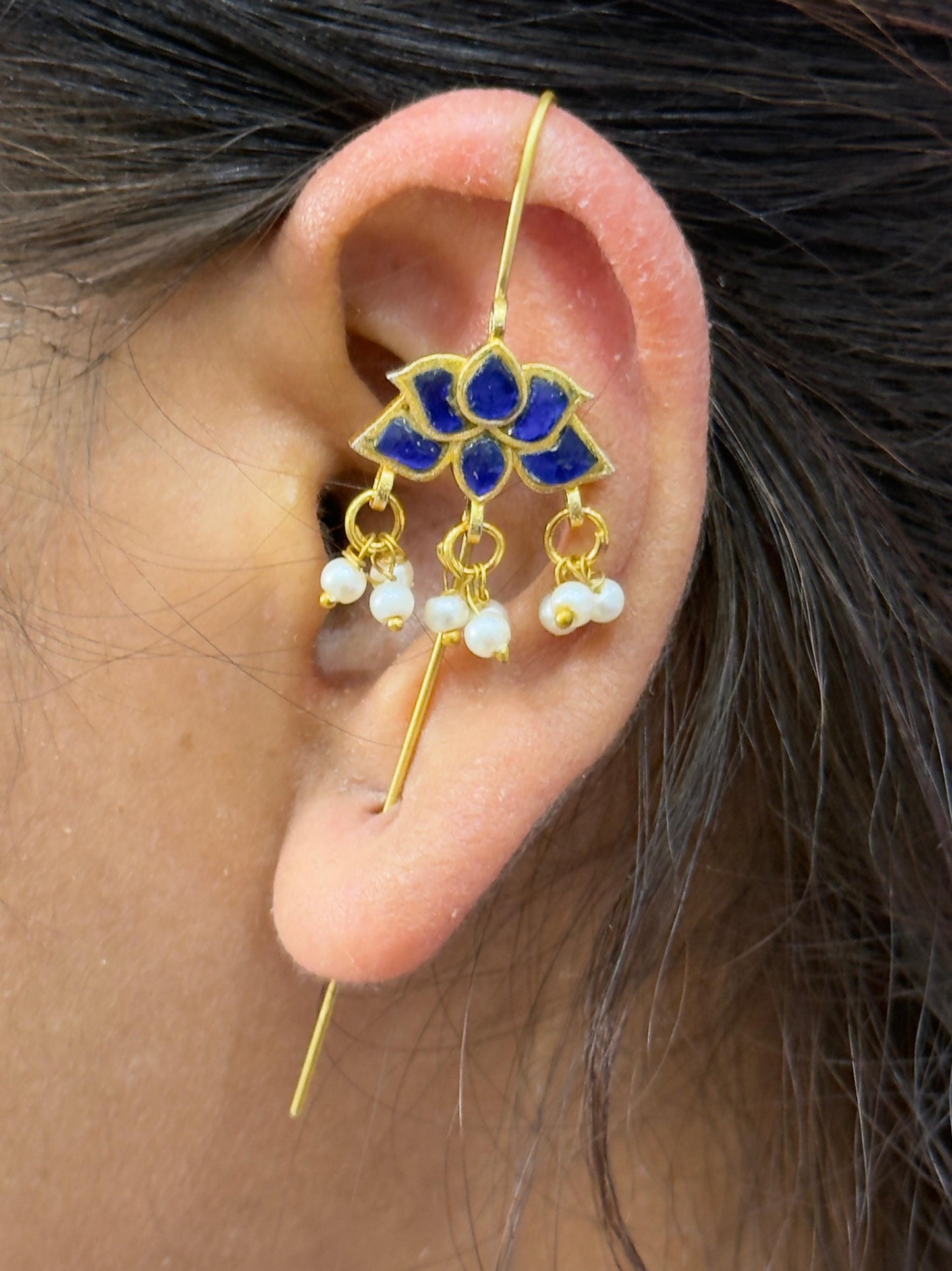 Traditional Lotus Motiff Blue Earcuff