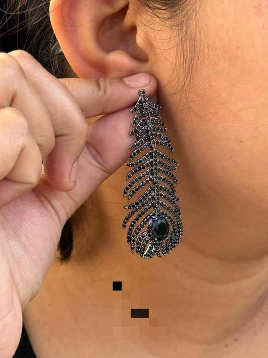 Black Stone With cz Elegant Earring