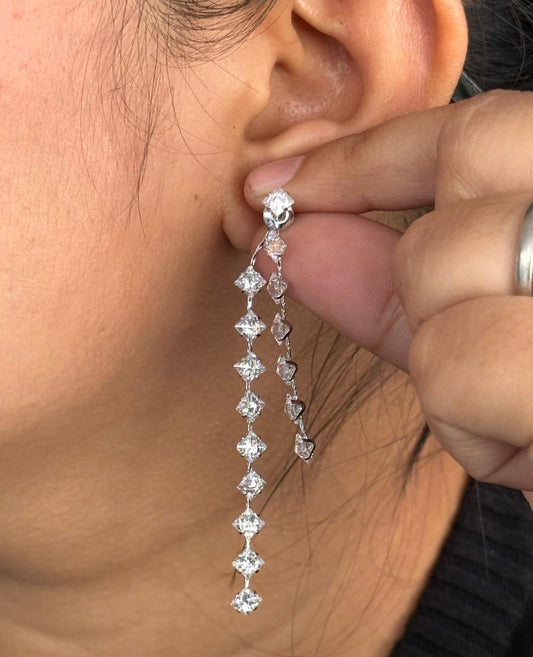 Sparkling Long Chain Drop Earring