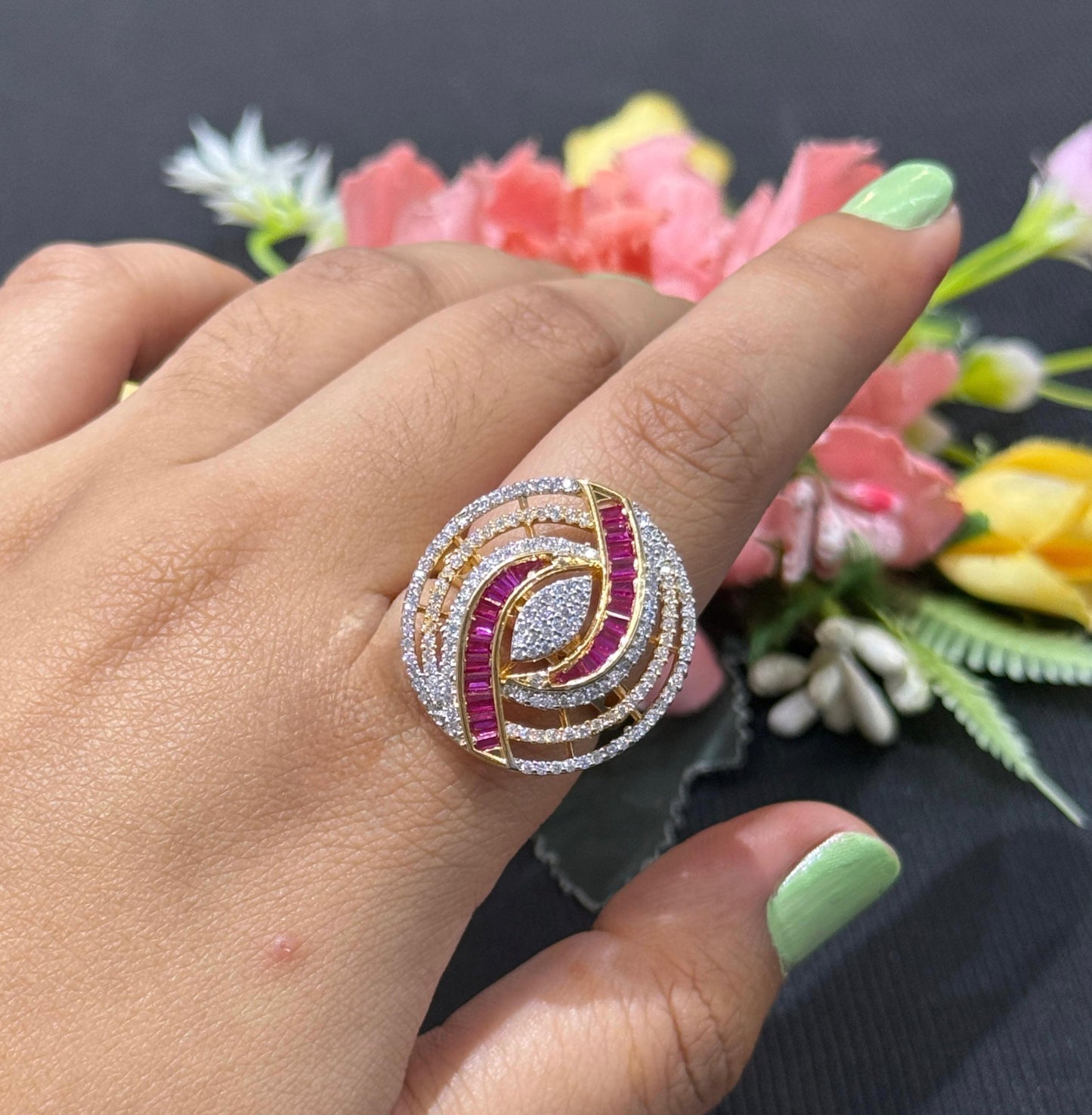 Designer Swirl Pattern Zirconia Pink Ring