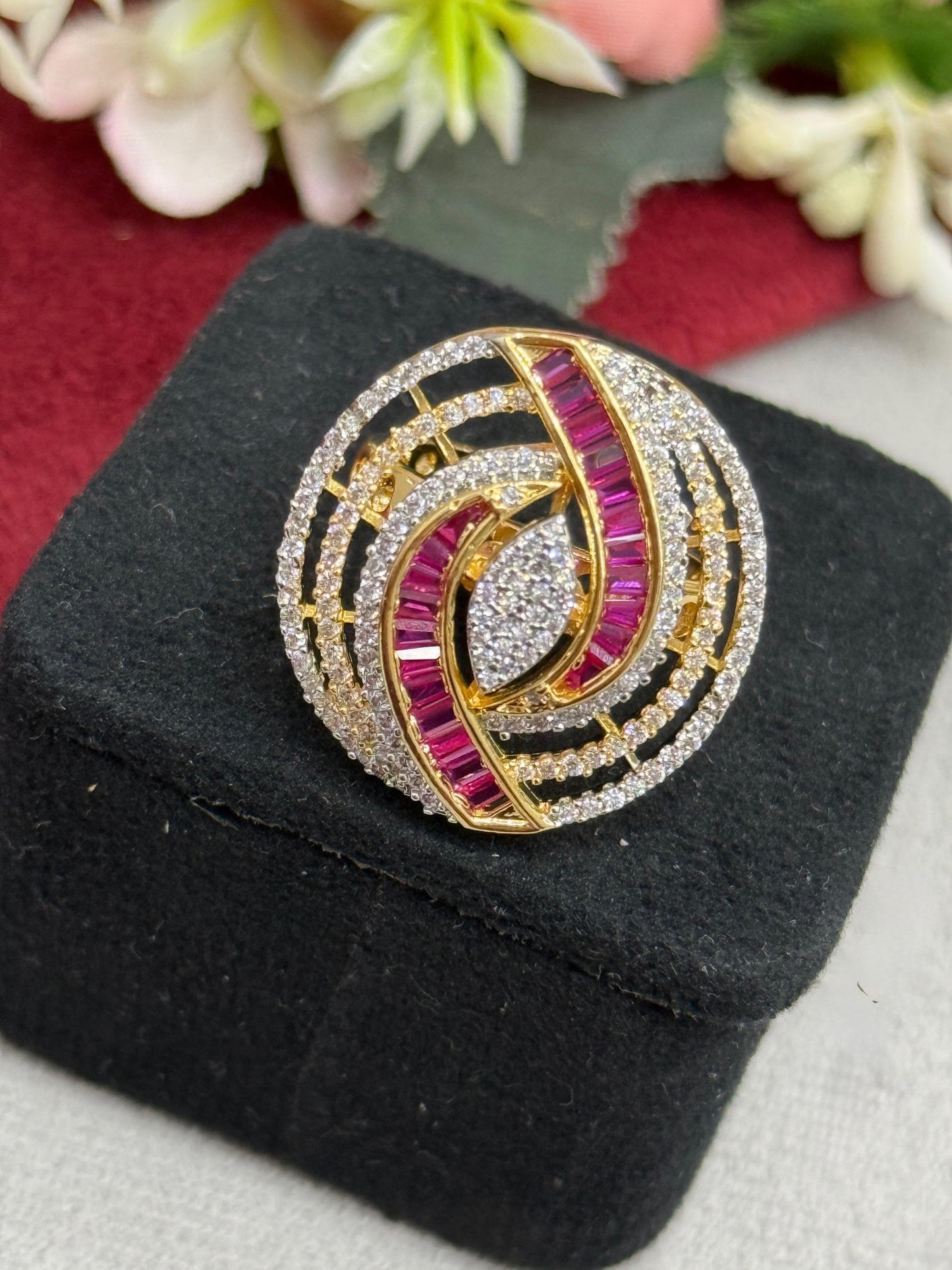 Designer Swirl Pattern Zirconia Pink Ring