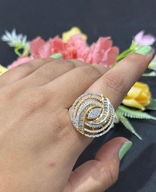 Designer Swirl Pattern Zirconia Ring