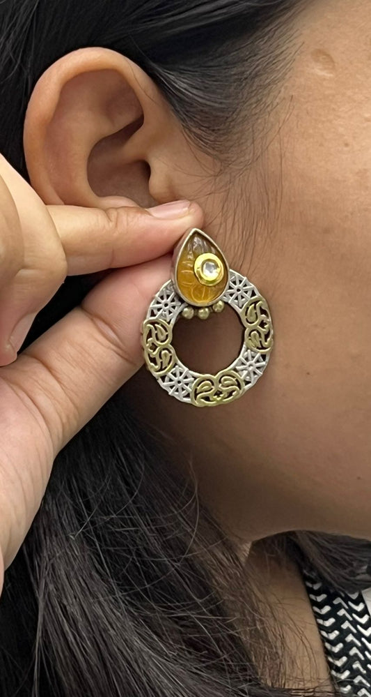 Round silver look alike Dual tone earrings in yellow for women