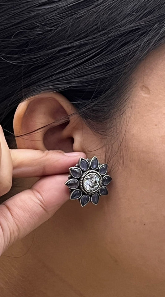 Janya amethist silver look alike flower studs