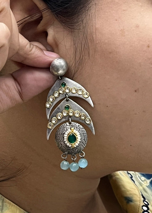 Yashika Silver Look Alike Earings In Emerald Kundan And Water Drops For Women